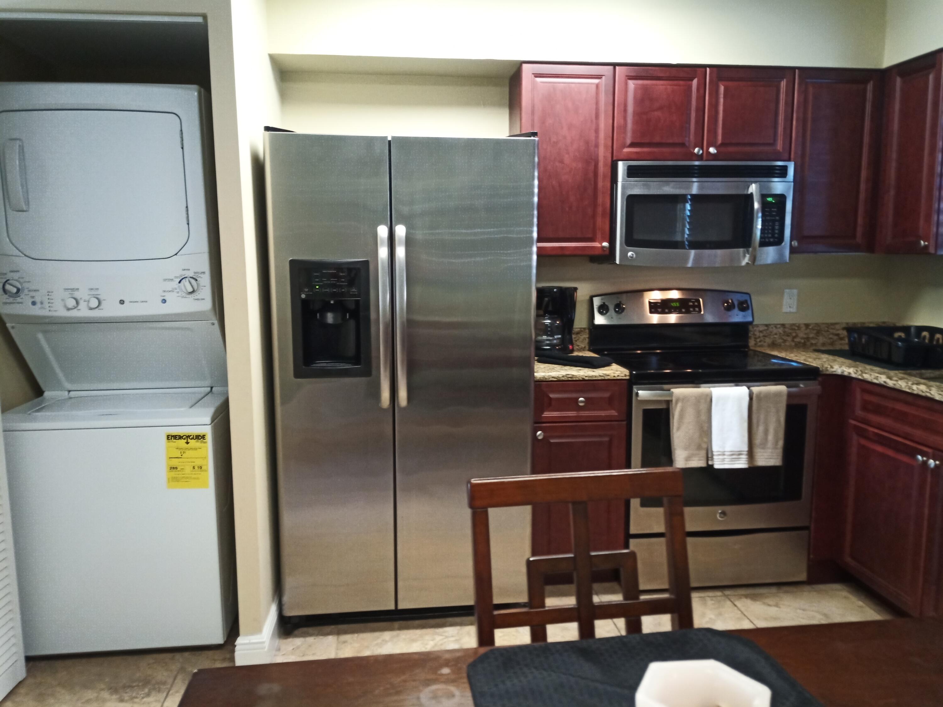 801 Hummingbird Way, Unit 104 North Palm Beach, FL 33408 - Photo 8 of 24 7) Kitchen IV