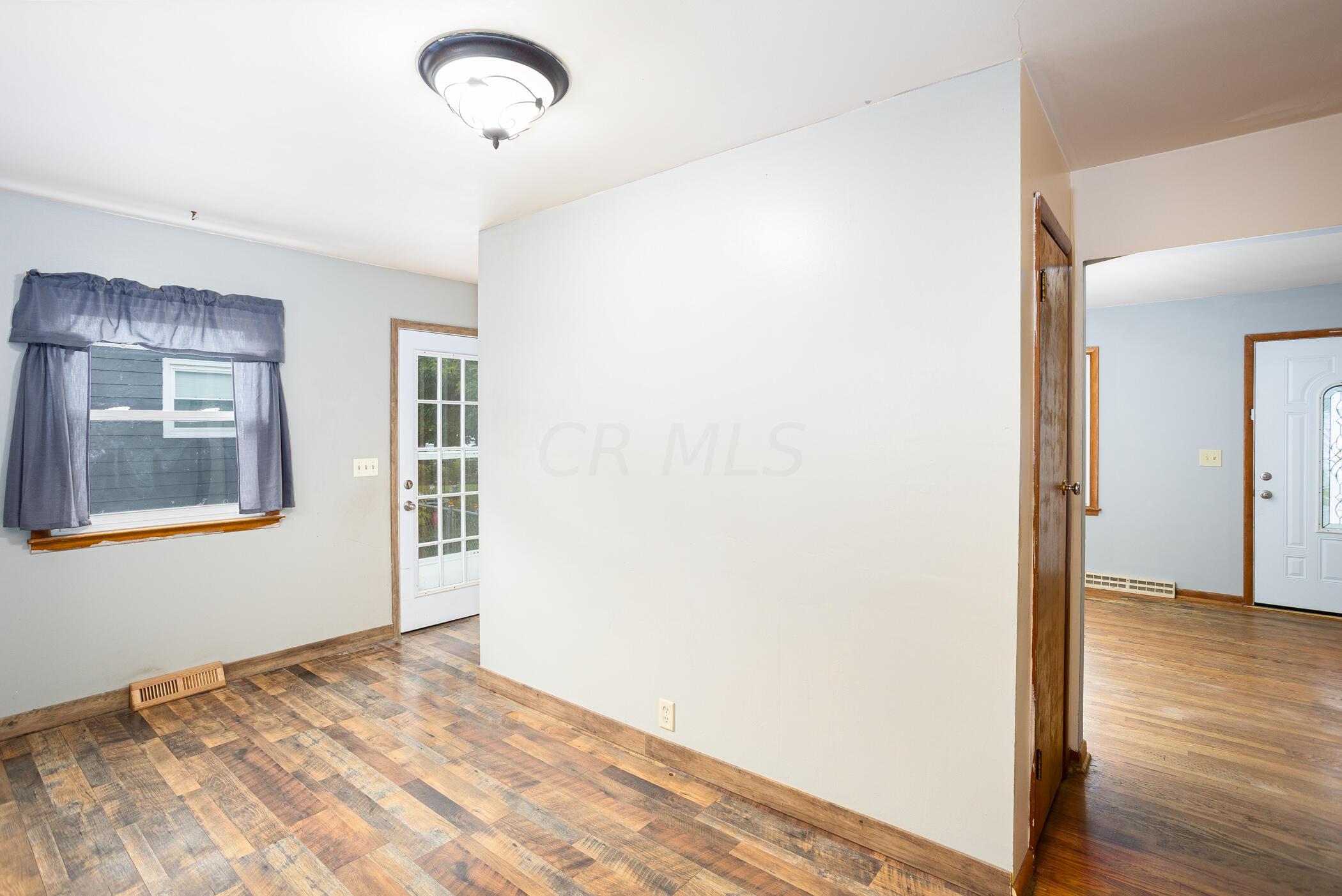 328 Spring Street Lancaster, OH 43130 - Photo 12 of 30 Gallery Image 12