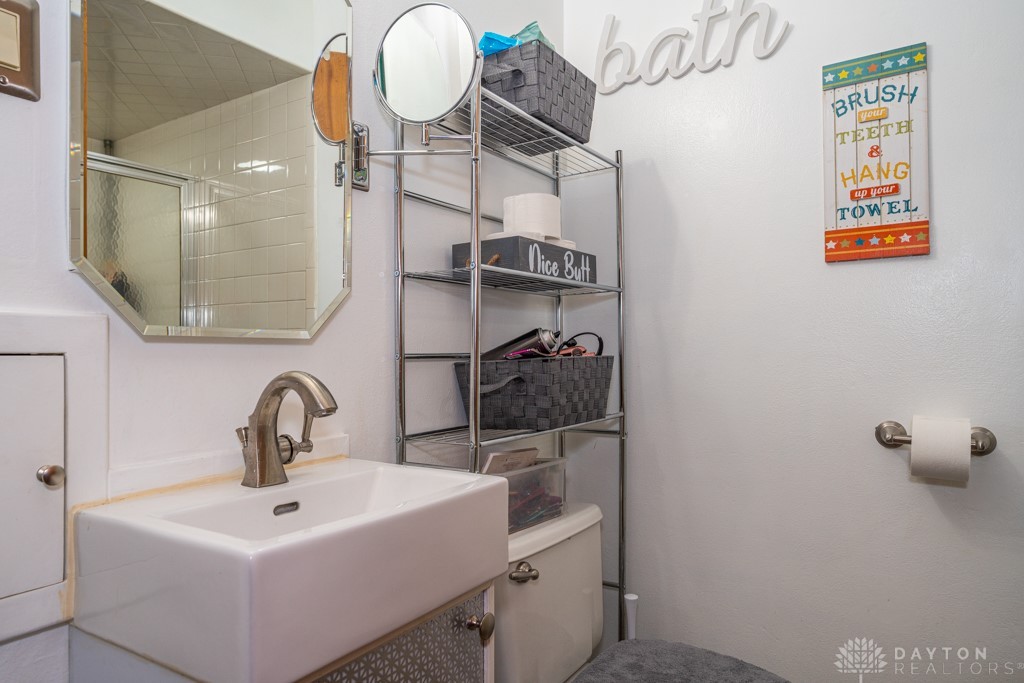 5655 Denlinger Road Dayton, OH 45426 - Photo 18 of 49 Gallery Image 18