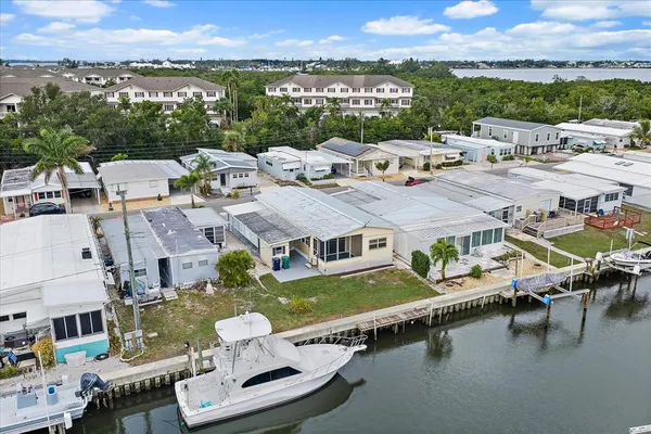 a picture of city view