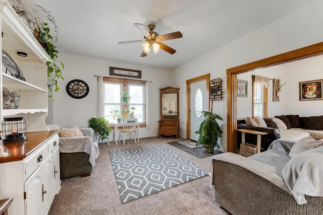 $229,900 | 32420 County Rd V, Cazenovia, WI 53924