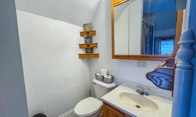 $229,900 | 32420 County Rd V, Cazenovia, WI 53924