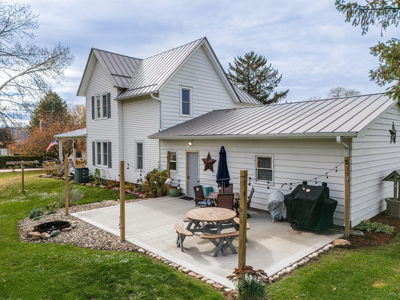 32420 County Rd V Cazenovia, WI 53924 - Photo 9 of 70