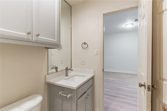 $1,500 | 2100 San Gabriel Street, Unit 205, Austin, TX 78705