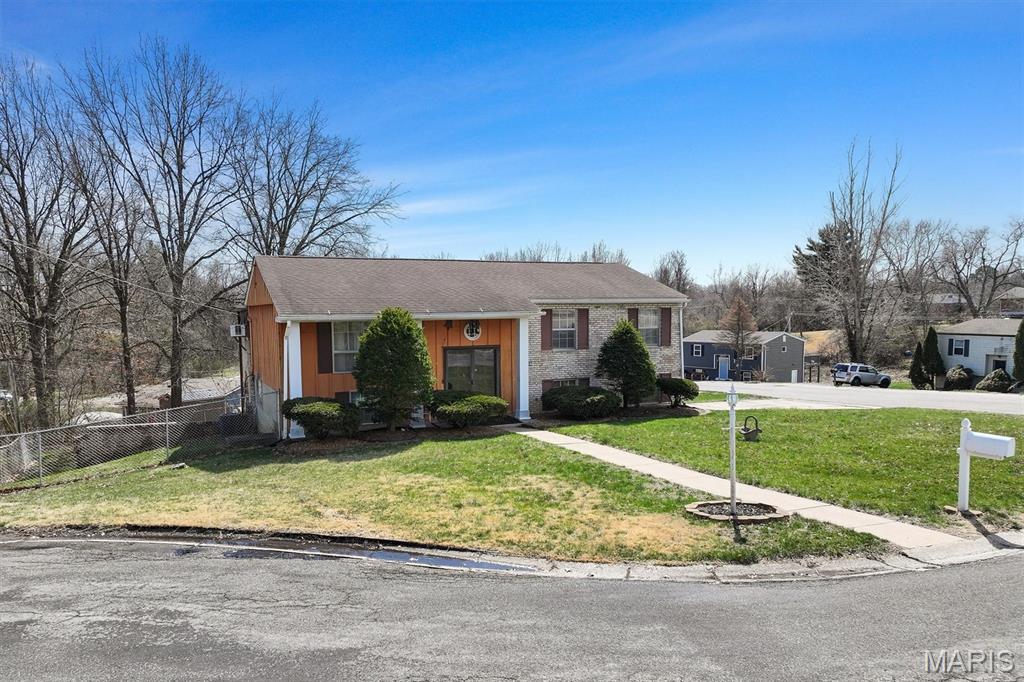 208 Pine Ridge Drive Godfrey, IL 62035 - Photo 35 of 40