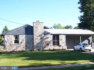 607 Parry Road Cinnaminson, NJ 08077 - Photo 1 of 6