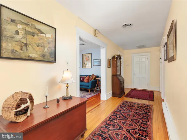 $635,000 | 517 West Locust Street, Woodstock, VA 22664