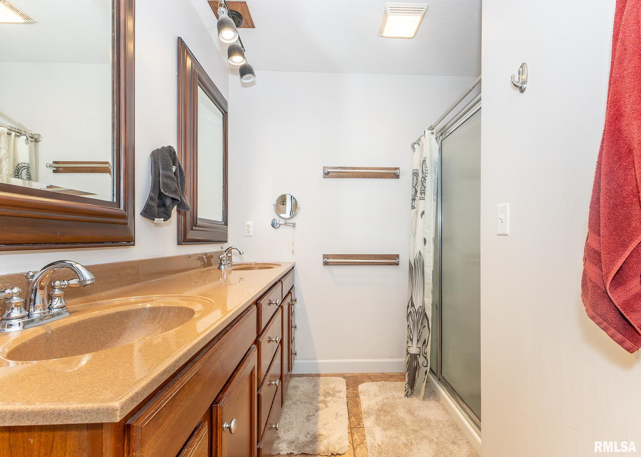8045 Hurd Road Erie, IL 61250 - Photo 51 of 69