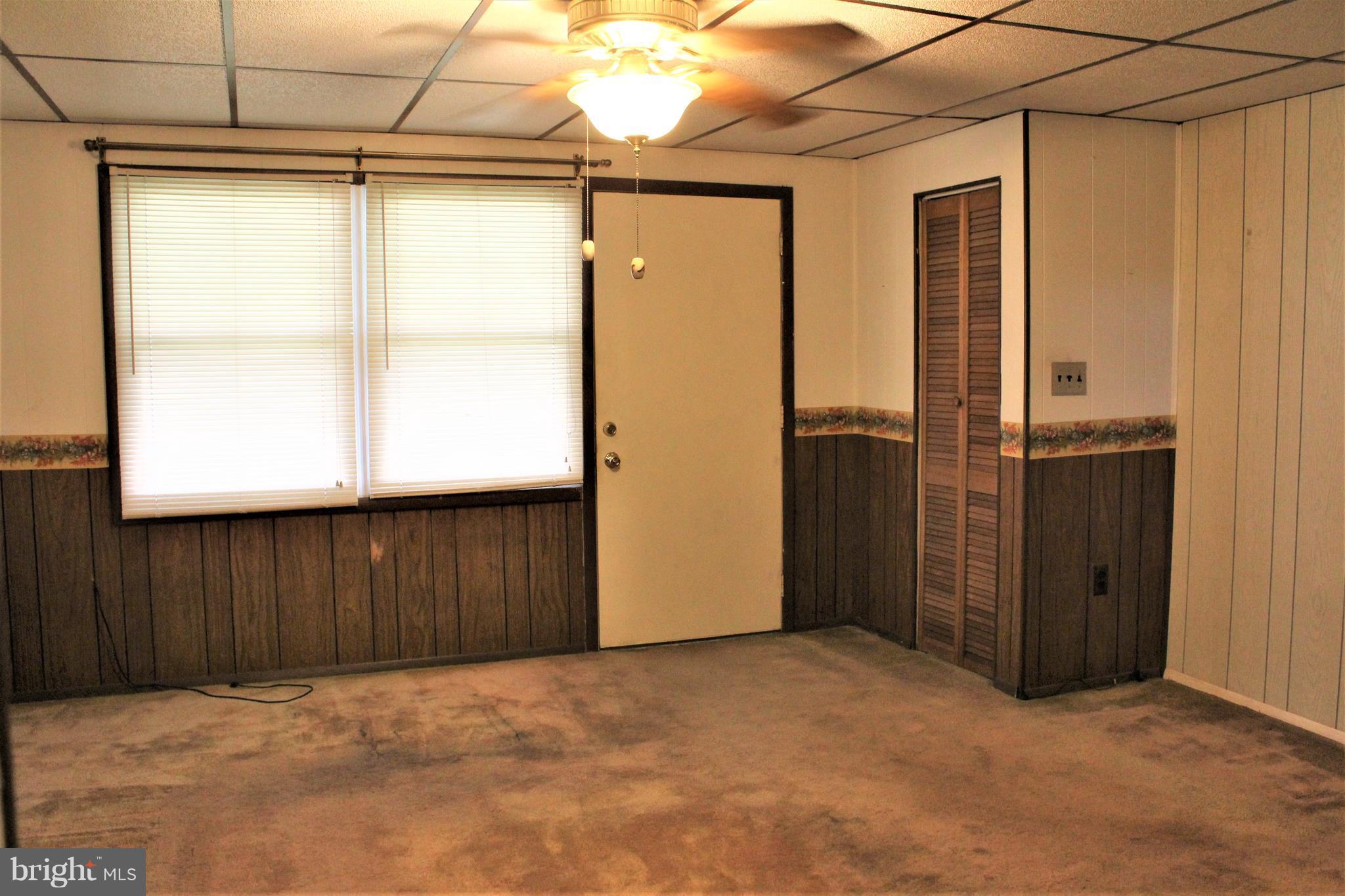 2016 Larkhall Road Baltimore, MD 21222 - Photo 4 of 16 Living Room