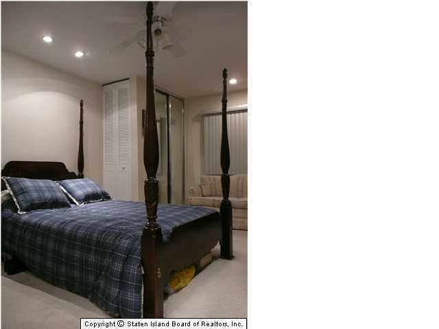126 Timber Ridge Drive Staten Island, NY 10306 - Photo 15 of 20 Additional Photo