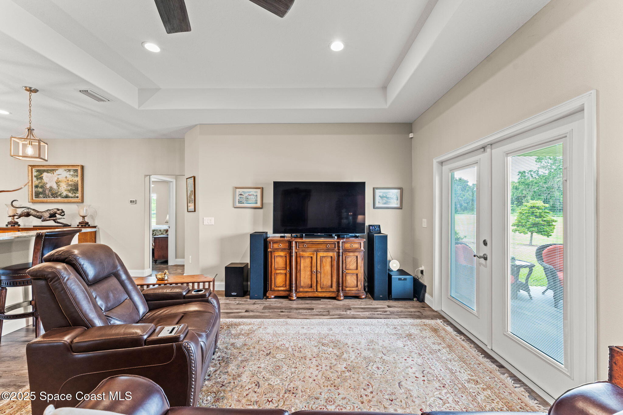 6435 Dixie Way Mims, FL 32754 - Photo 19 of 56 living room