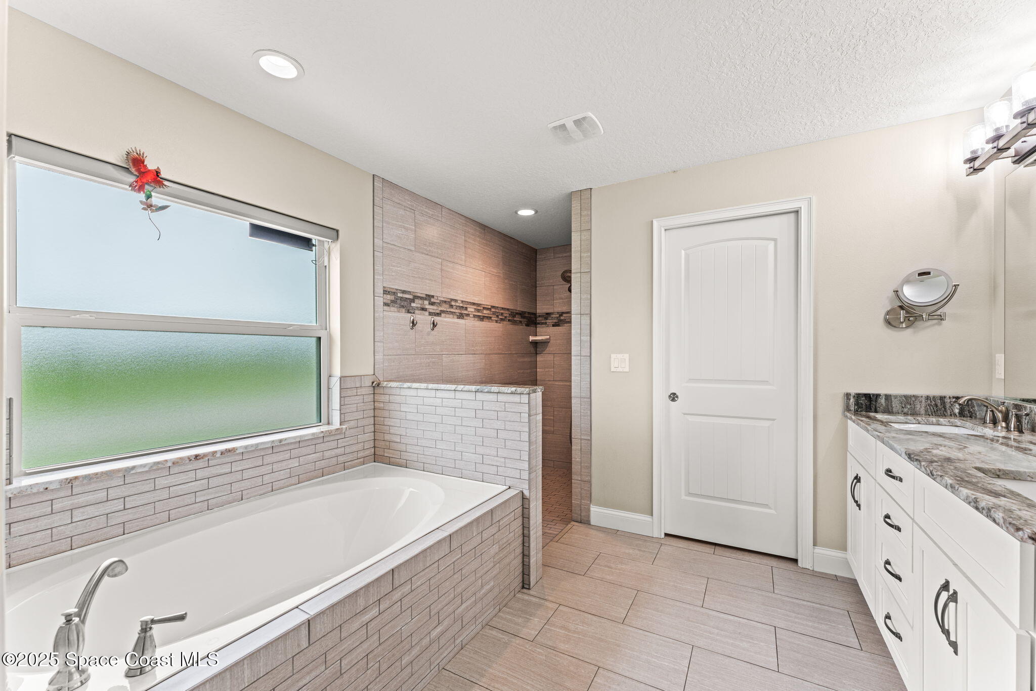 6435 Dixie Way Mims, FL 32754 - Photo 28 of 56 primary bathroom