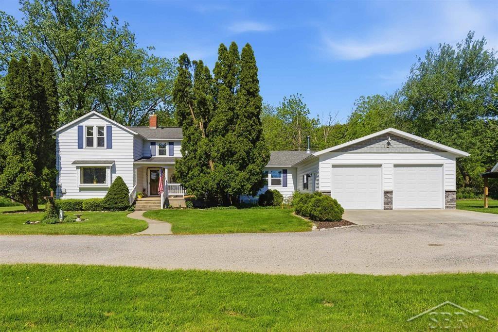 2775 East Siebert Road Midland, MI 48642 - Photo 1 of 47