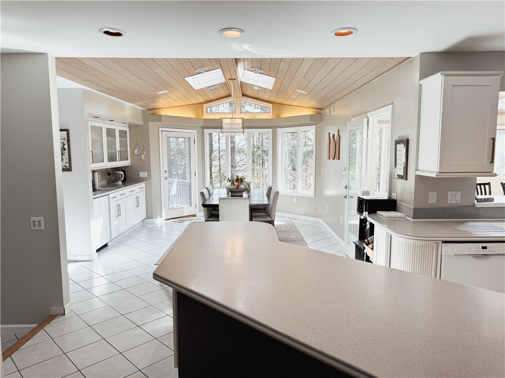 924 Deerfield Road Elmira, NY 14905 - Photo 19 of 48