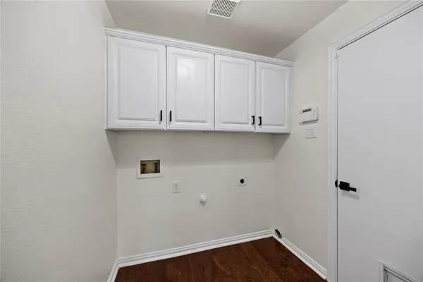$719,000 | 2504 Springhill Drive, Grapevine, TX 76051