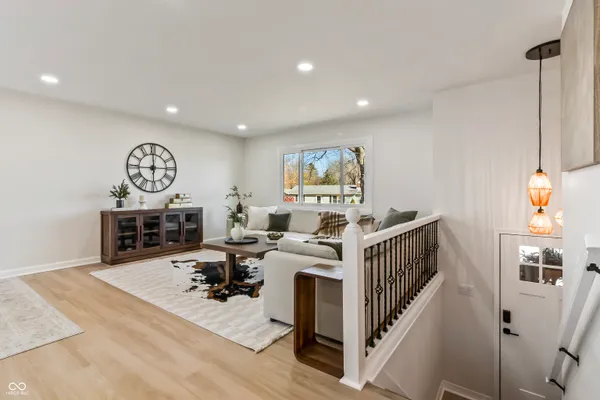 $899,000 | 1940 Nantucket Drive, Cicero, IN 46034