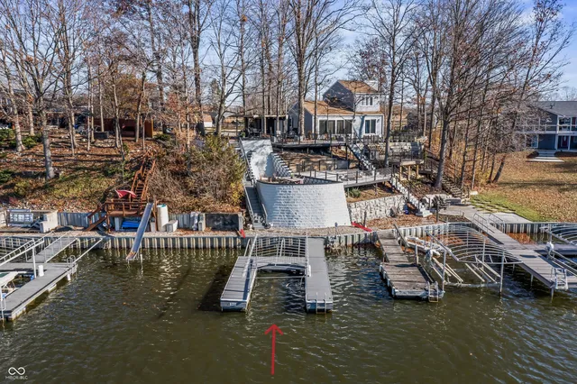 $895,000 | 1940 Nantucket Drive, Cicero, IN 46034