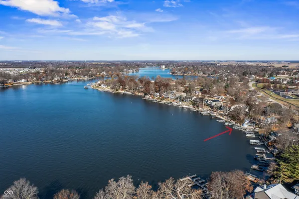 $899,000 | 1940 Nantucket Drive, Cicero, IN 46034