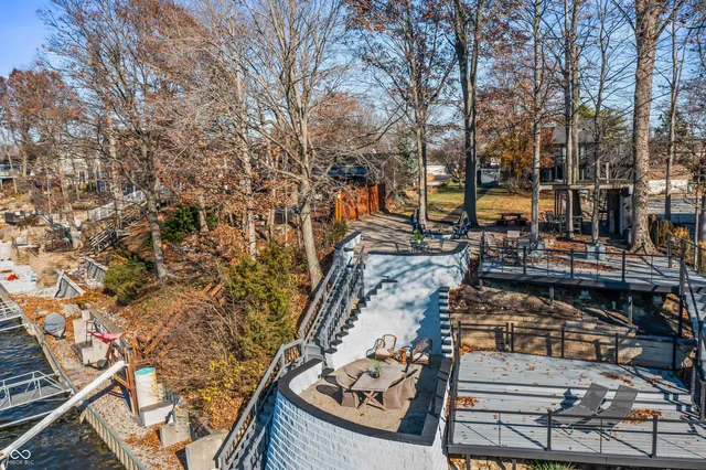 $895,000 | 1940 Nantucket Drive, Cicero, IN 46034