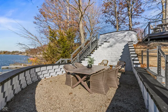 $895,000 | 1940 Nantucket Drive, Cicero, IN 46034