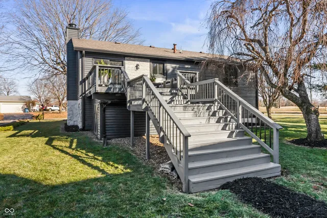 $895,000 | 1940 Nantucket Drive, Cicero, IN 46034