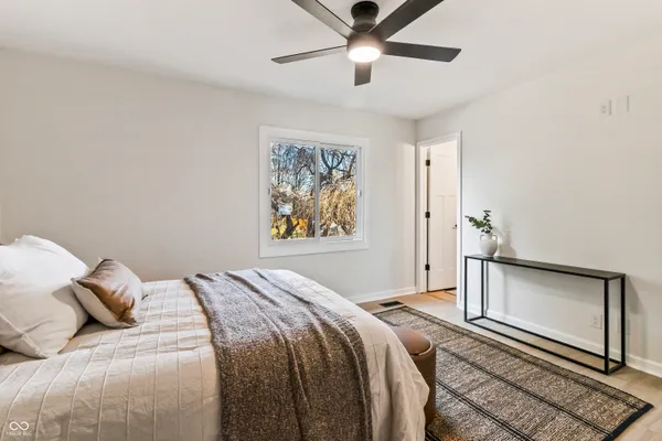 $899,000 | 1940 Nantucket Drive, Cicero, IN 46034