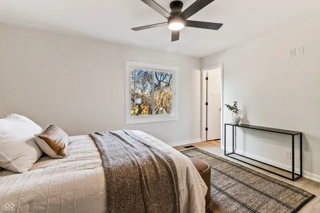 $895,000 | 1940 Nantucket Drive, Cicero, IN 46034