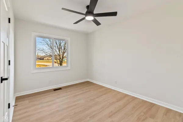 $899,000 | 1940 Nantucket Drive, Cicero, IN 46034