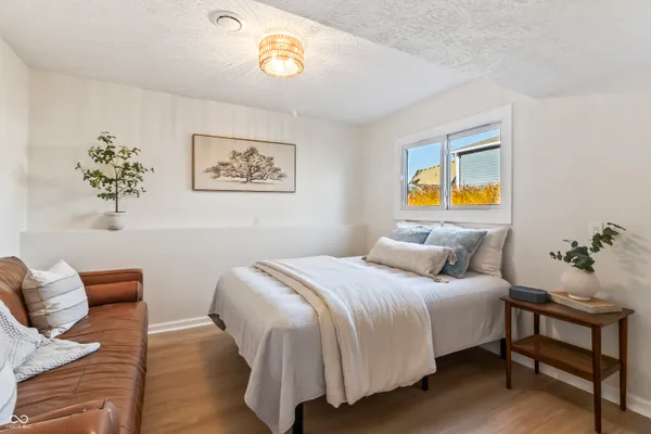 $899,000 | 1940 Nantucket Drive, Cicero, IN 46034