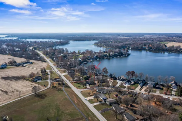 $899,000 | 1940 Nantucket Drive, Cicero, IN 46034