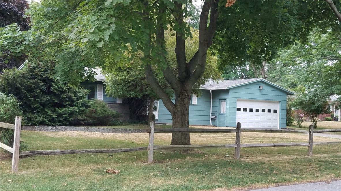878 Dewitt Road Webster, NY 14580 - Photo 1 of 1