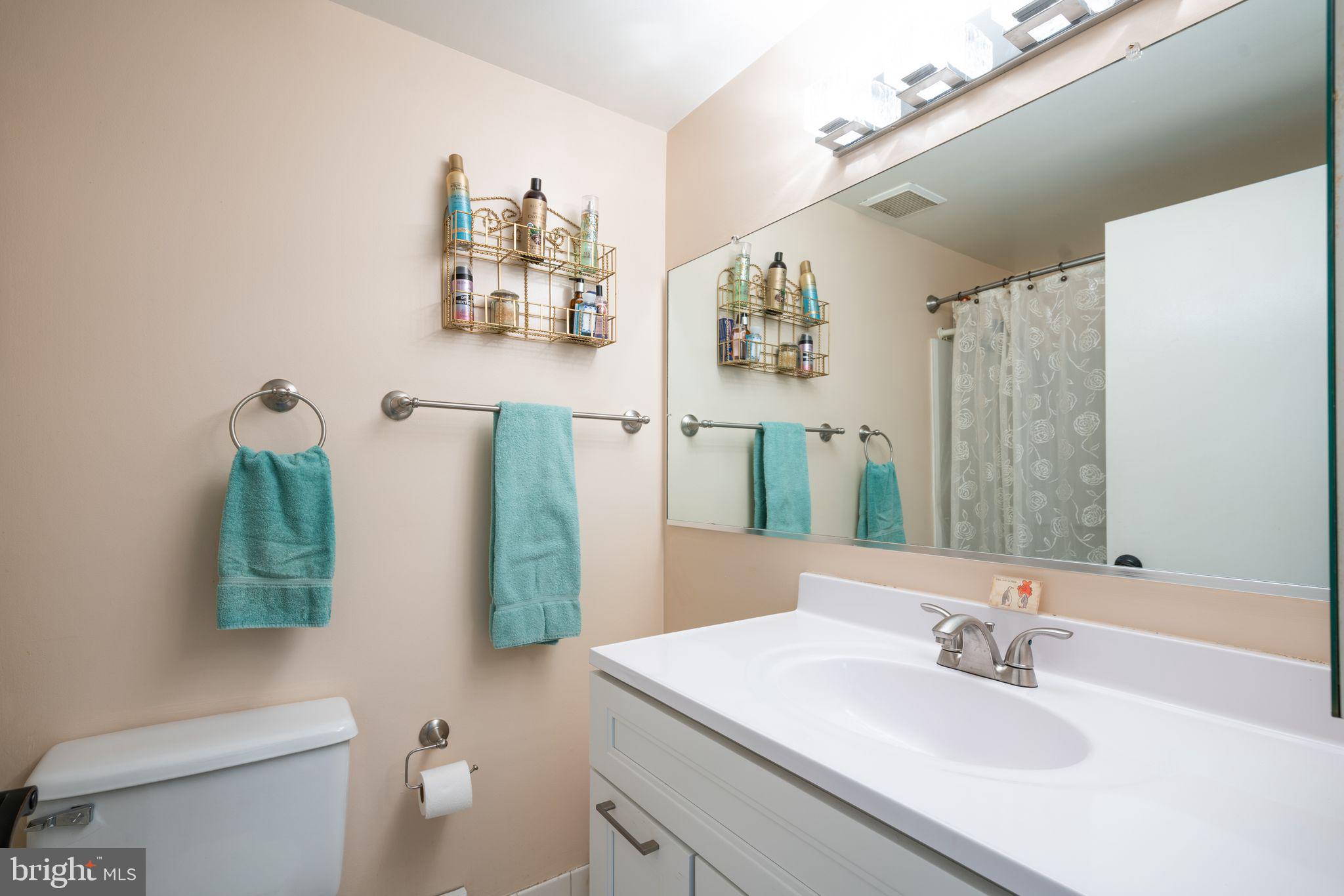 541 South 12th Street, Unit B Philadelphia, PA 19147 - Photo 21 of 36