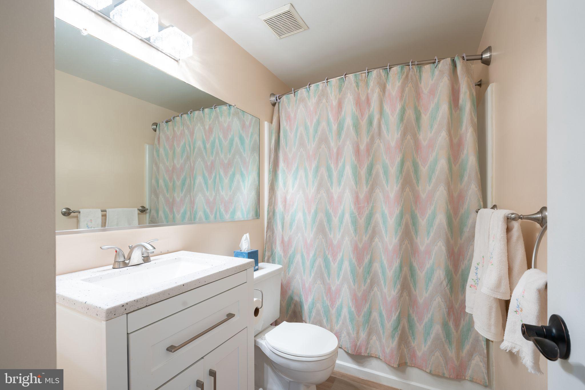 541 South 12th Street, Unit B Philadelphia, PA 19147 - Photo 22 of 36