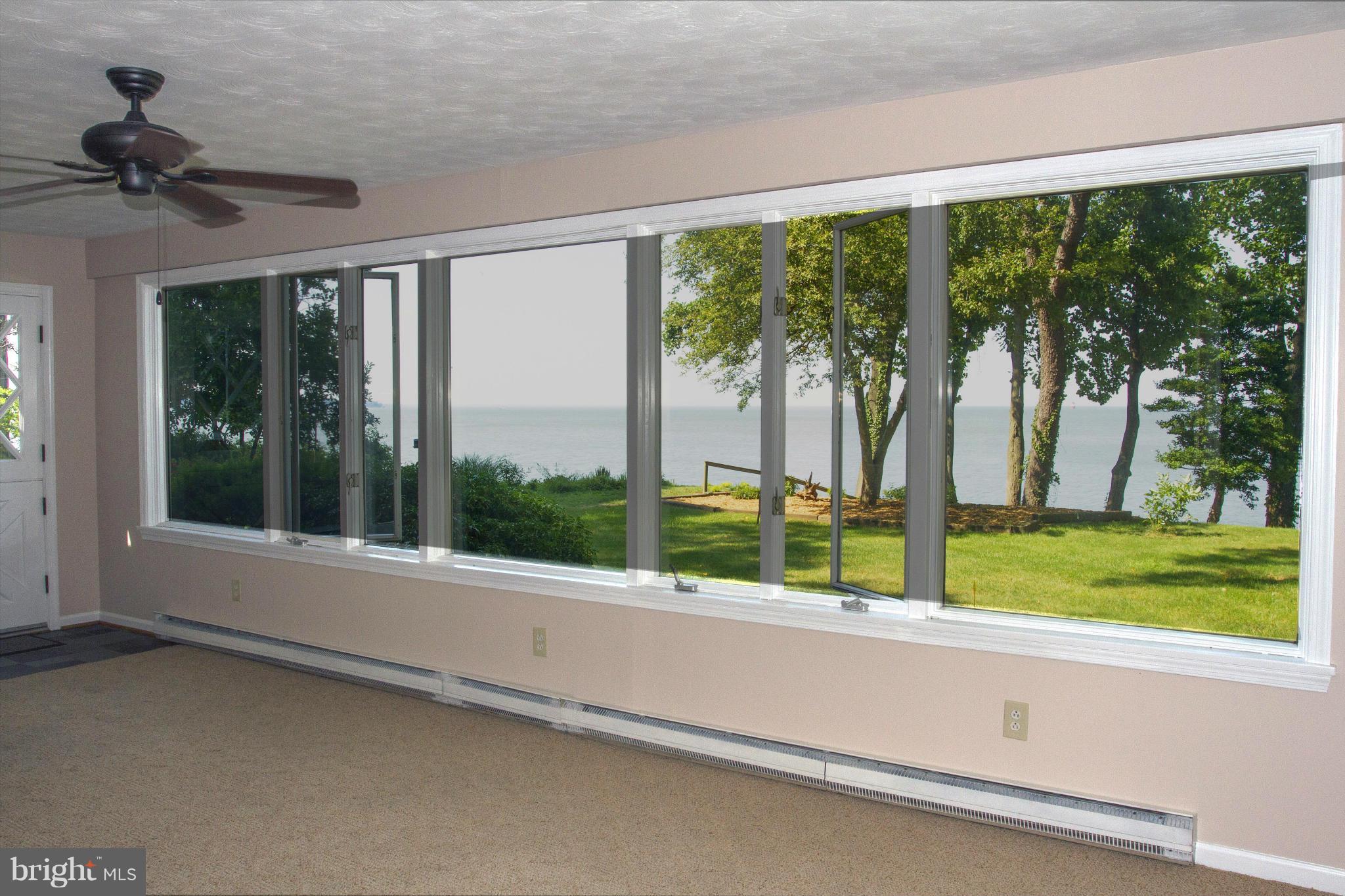 2001 Chesapeake Road Annapolis, MD 21409 - Photo 9 of 30 Great room: close up of windows and view