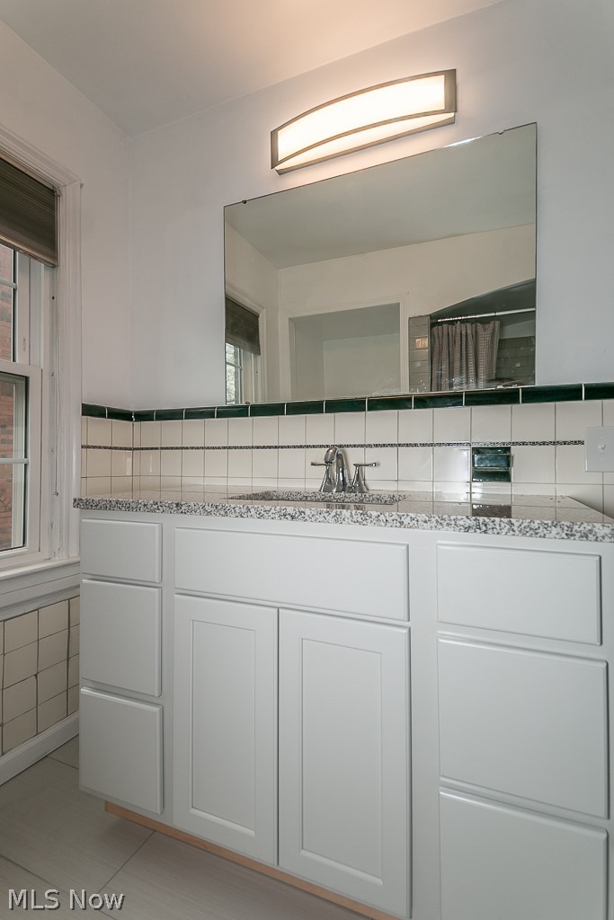 2504 Dysart Road Cleveland, OH 44118 - Photo 16 of 35 Gallery Image 16