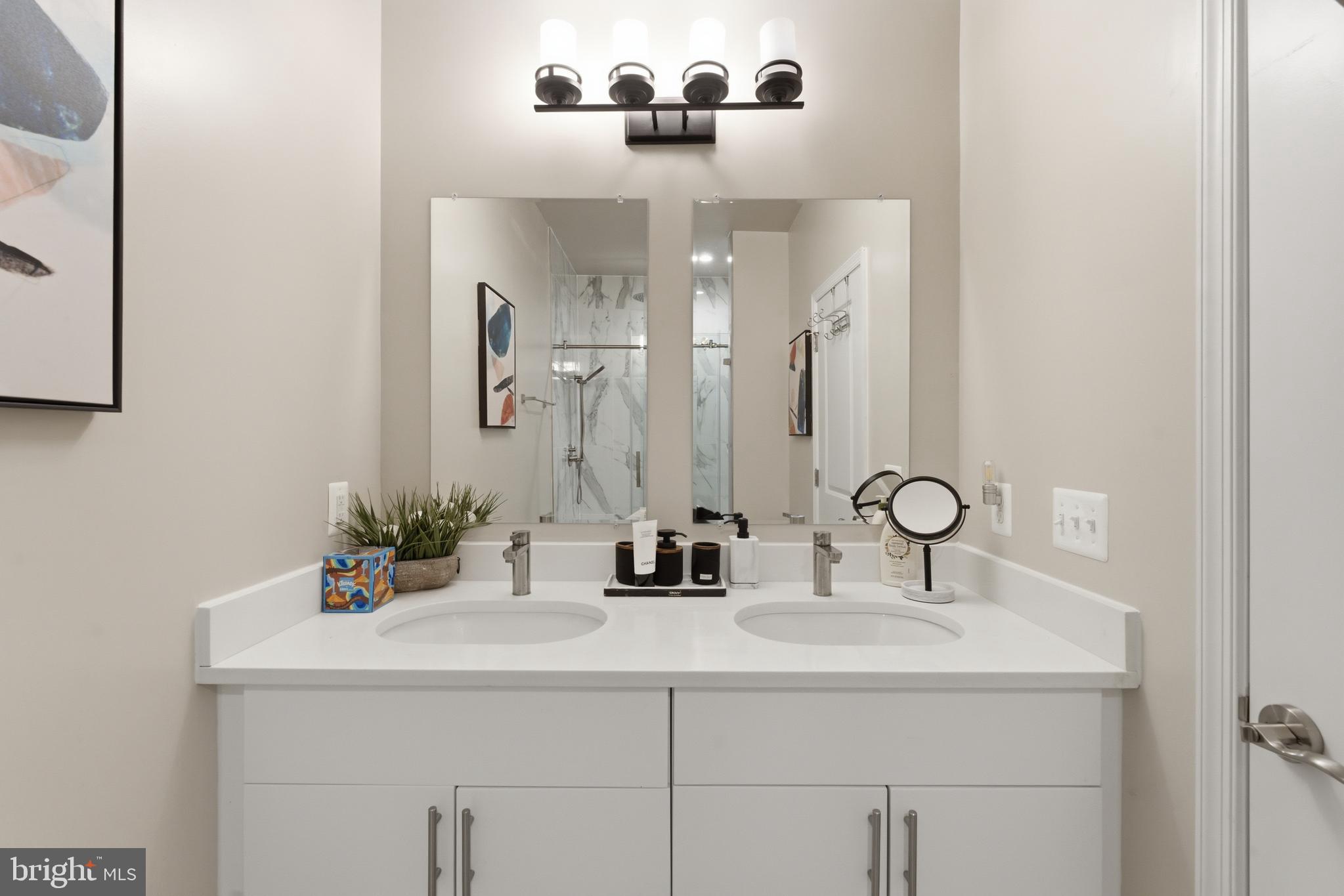 1433 Howard Road Southeast Washington, DC 20020 - Photo 24 of 45 Primary Suite Bath