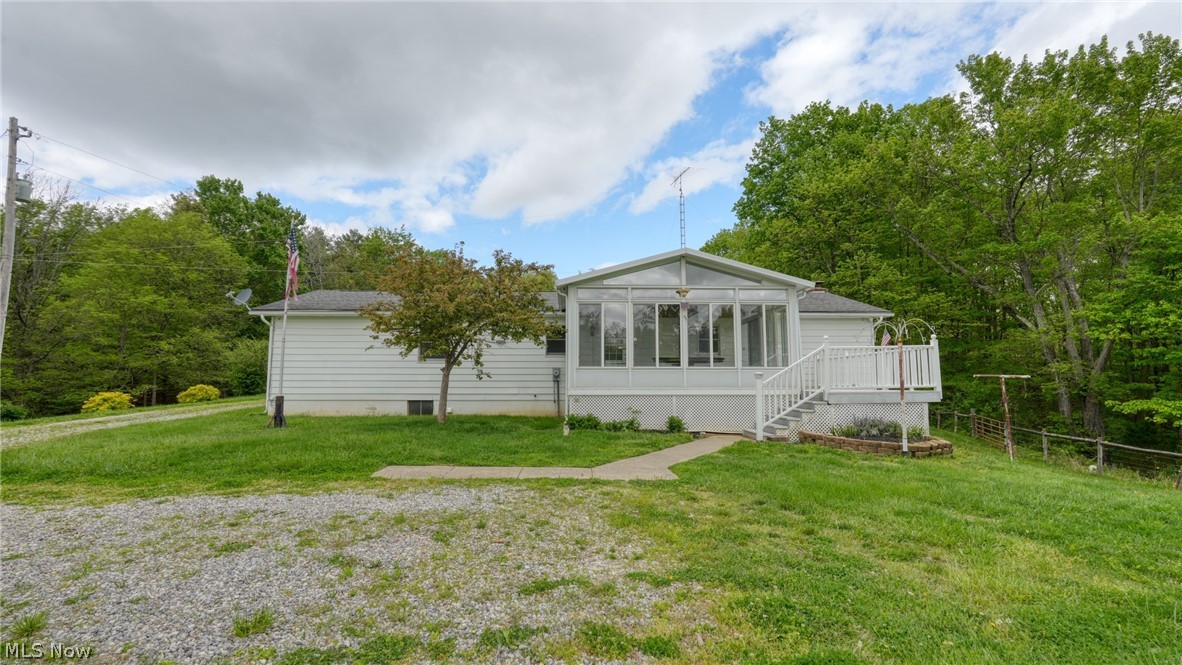 7312 Bowie Road Cambridge, OH 43725 - Photo 2 of 45