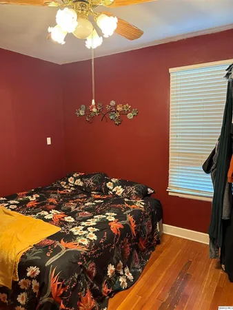 $134,500 | 120 West South Street, Mount Sterling, IL 62353