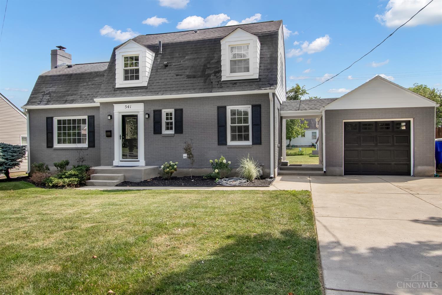 541 Columbia Road Hamilton, OH 45013 - Photo 1 of 41 Gallery Image 1