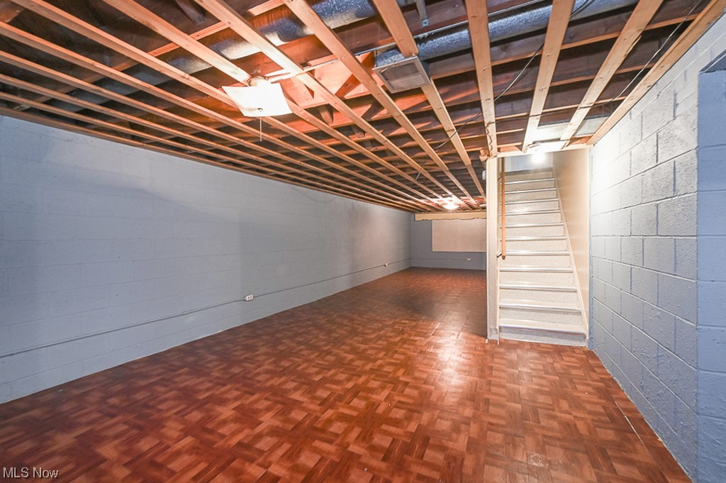 472 Harris Road Cleveland, OH 44143 - Photo 19 of 25 Gallery Image 19