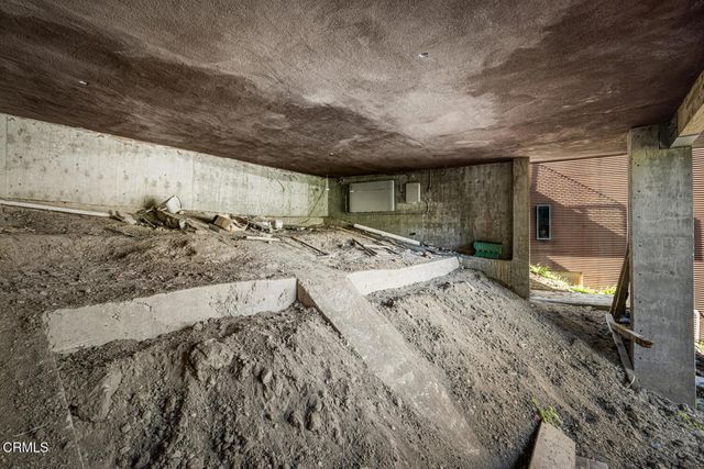 $1,497,000 | 596 Quail Drive, Los Angeles, CA 90065