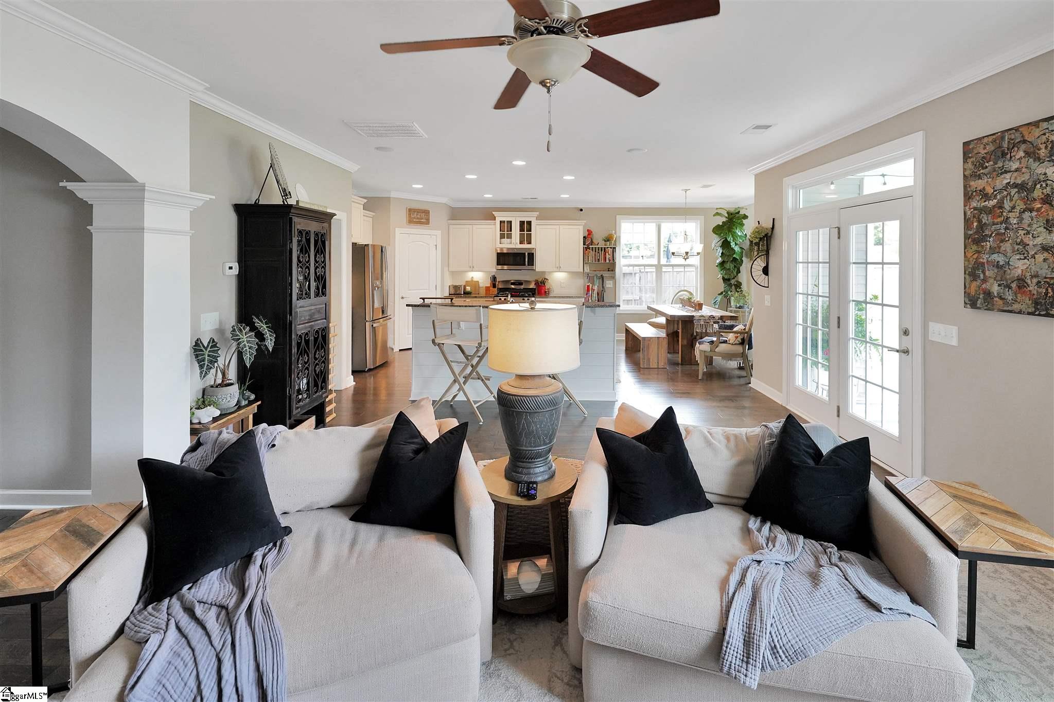 304 Gosford Road Simpsonville, SC 29681 - Photo 12 of 36 Gallery Image 12