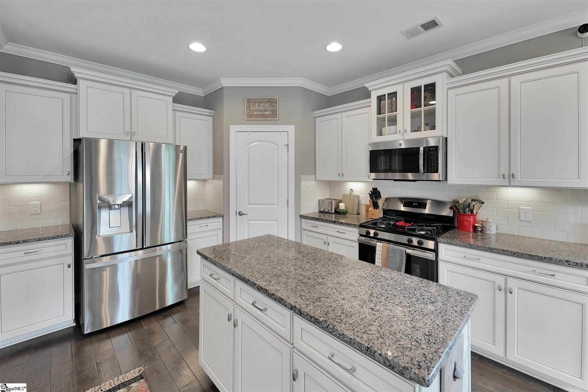 304 Gosford Road Simpsonville, SC 29681 - Photo 13 of 36 Gallery Image 13