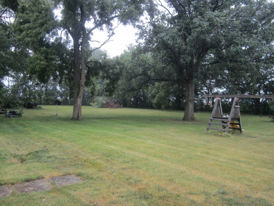 475 North 1900 East Road Milford, IL 60953 - Photo 10 of 10 a view of outdoor space with deck and a garden