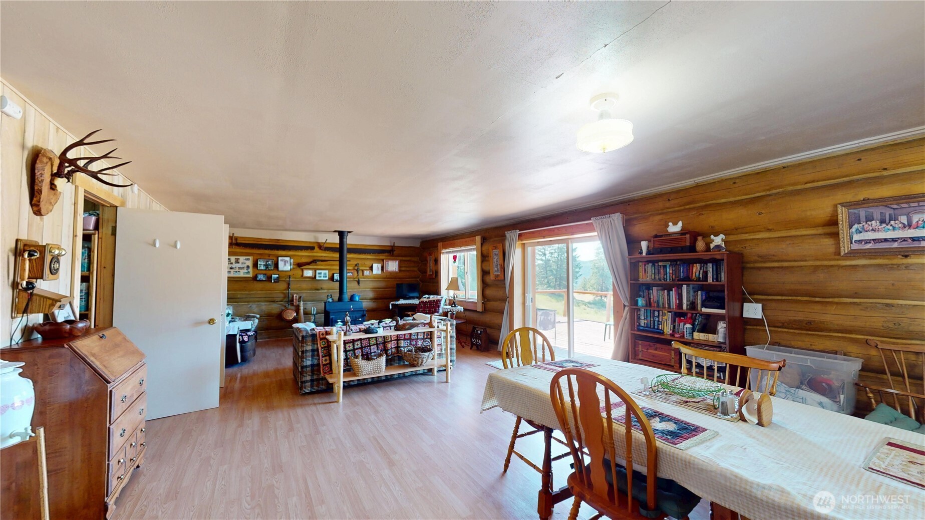 100 Spring Meadow Lane Oroville, WA 98844 - Photo 7 of 27