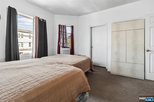 $680,000 | 262 Union Avenue, Paterson, NJ 07502