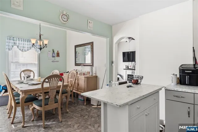 $680,000 | 262 Union Avenue, Paterson, NJ 07502