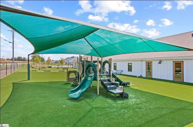 $469,641 | 7 Durbin Forest Way, Simpsonville, SC 29681