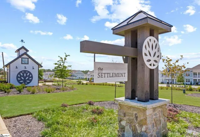 $469,641 | 7 Durbin Forest Way, Simpsonville, SC 29681