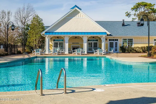 $835,000 | 400 Lanyard Drive, Newport, NC 28570